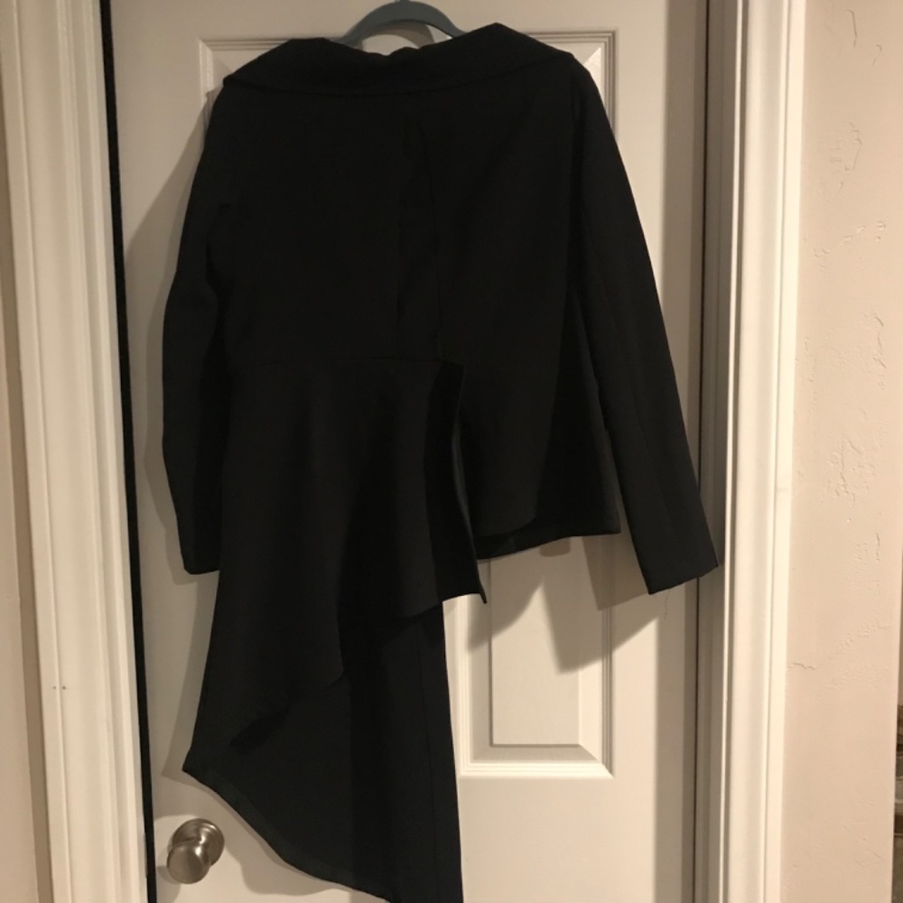 Ladies Designer Jacket - image 5